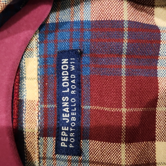 Vintage 90s plaid button down. PEPE JEANS WORN ONCE-100% COTTON = CLOSING-FINAL - Picture 4 of 12